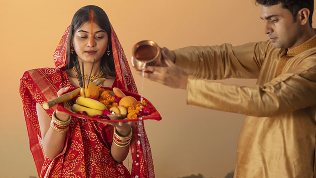  Chhath Puja Date 2023: पहली बार कर रही छठ पूजा तो पहलें जान लें ये 4 नियम 