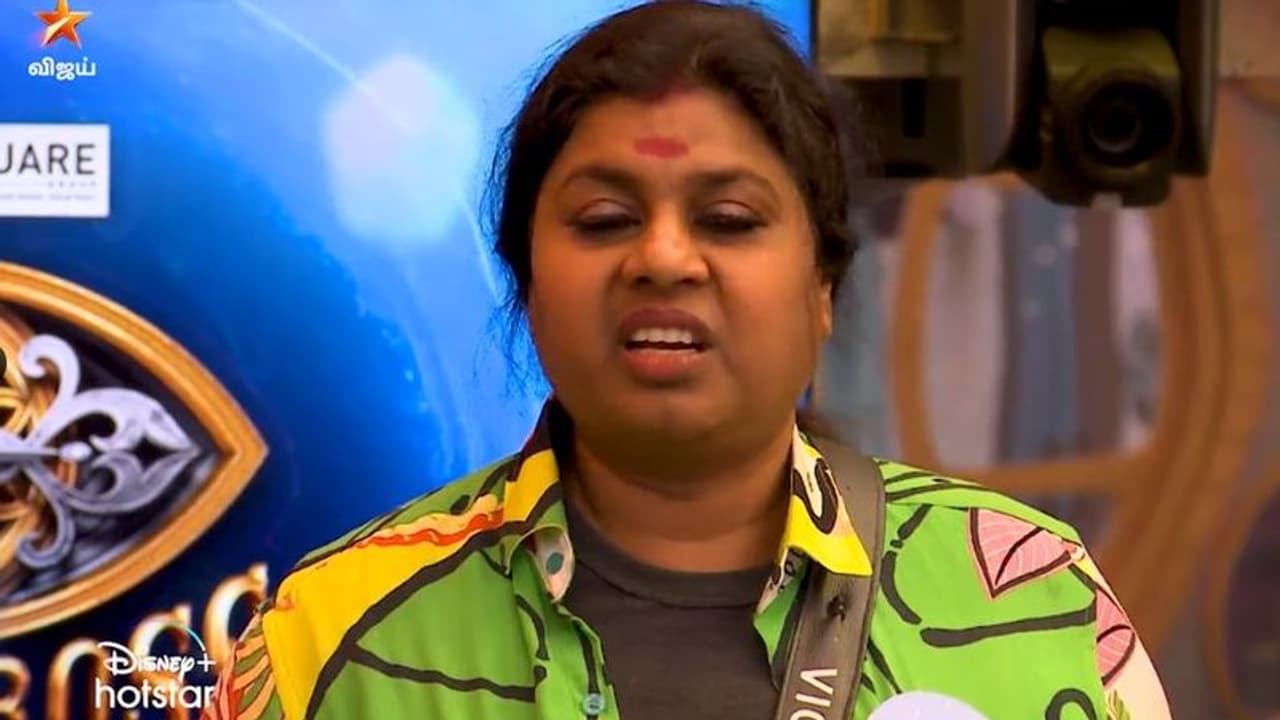 Vichithra Crying Video: குமுறிய விசித்ரா! இதுவும் கடந்து போகும்.. ஆறுதல் கூறிய பிக்பாஸ்! வைரலாகும் வீடியோ! Vichithra Crying Video: குமுறிய விசித்ரா! இதுவும் கடந்து போகும்.. ஆறுதல் கூறிய பிக்பாஸ்! வைரலாகும் வீடியோ!