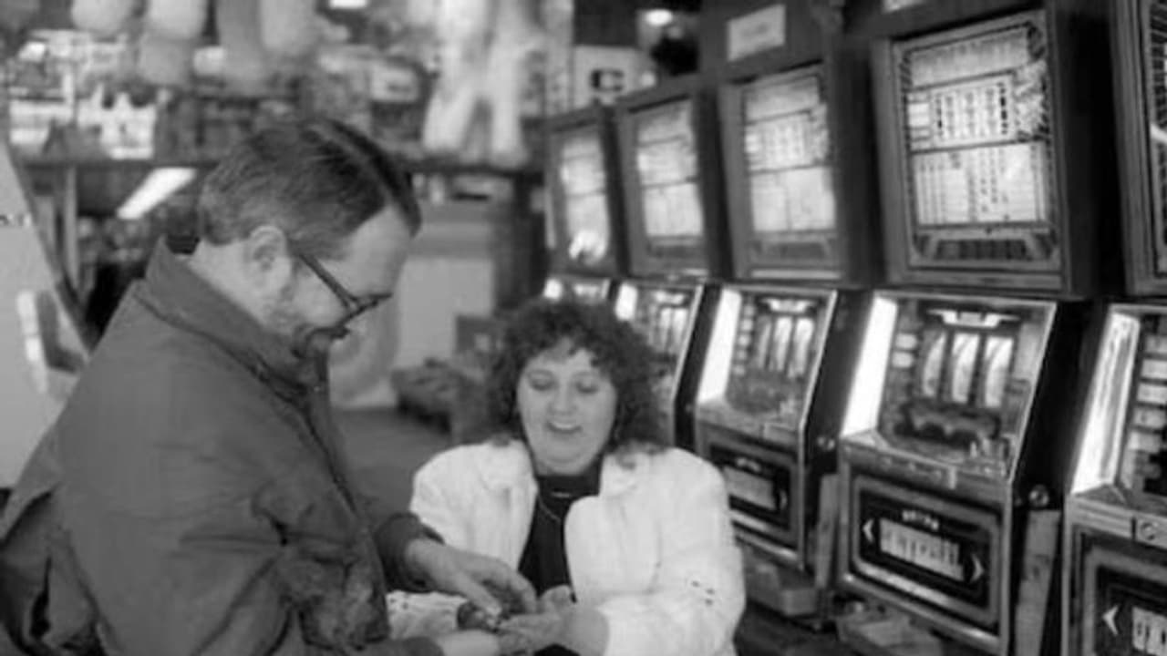 ഒരിക്കൽ 43 കോടി രൂപ ലോട്ടറിയടിച്ച് കയ്യിൽ വന്നു, ഇന്ന് ഒറ്റ രൂപ പോലും കയ്യിലില്ലാതെ യുവതി