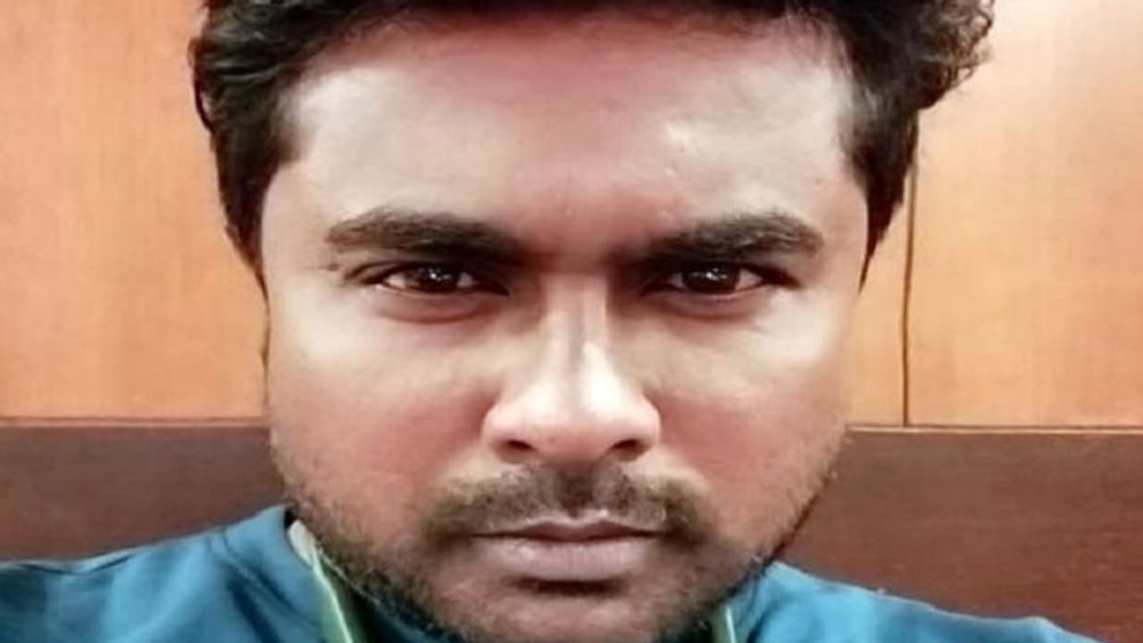 ಪತ್ನಿ ಜತೆಗೆ ಅಕ್ರಮ ಸಂಬಂಧ ಹೊಂದಿದ್ದಕ್ಕೆ ಗಲಾಟೆ: ಸೋದರ ಸಂಬಂಧಿಗೆ ಇರಿದು ಕೊಂದವನ ಸೆರೆ ಪತ್ನಿ ಜತೆಗೆ ಅಕ್ರಮ ಸಂಬಂಧ ಹೊಂದಿದ್ದಕ್ಕೆ ಗಲಾಟೆ: ಸೋದರ ಸಂಬಂಧಿಗೆ ಇರಿದು ಕೊಂದವನ ಸೆರೆ