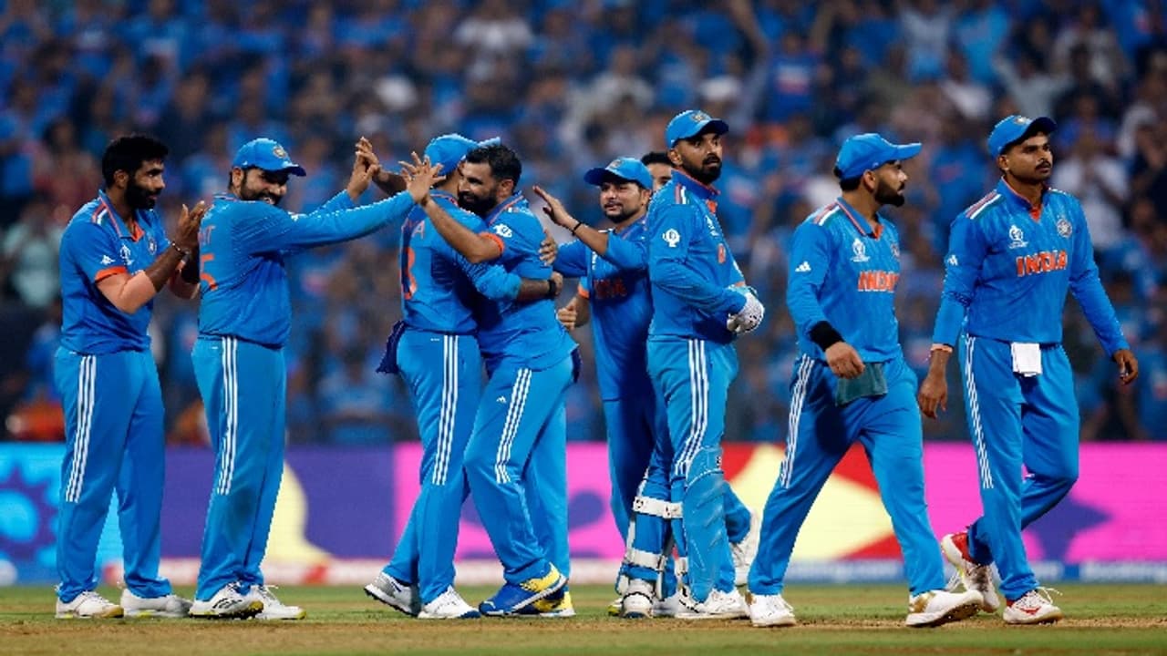 IND vs AUS Final: இந்திய அணிக்கு வலிமை சேர்க்கும் ரோகித், கோலி, ஷமி – டீம் இந்தியாவின் பலம், பலவீனம் என்ன? IND vs AUS Final: இந்திய அணிக்கு வலிமை சேர்க்கும் ரோகித், கோலி, ஷமி – டீம் இந்தியாவின் பலம், பலவீனம் என்ன?