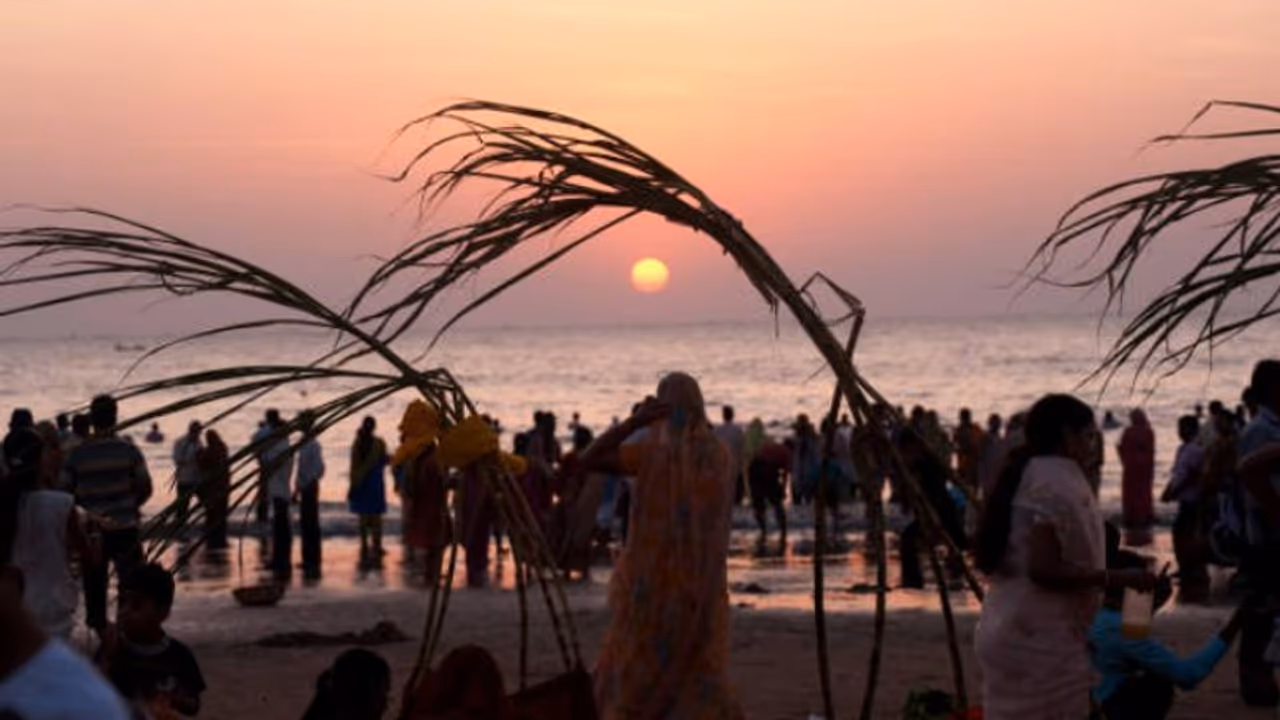 Chhath Puja 2023: How this festival is celebrated in different regions Chhath Puja 2023: How this festival is celebrated in different regions