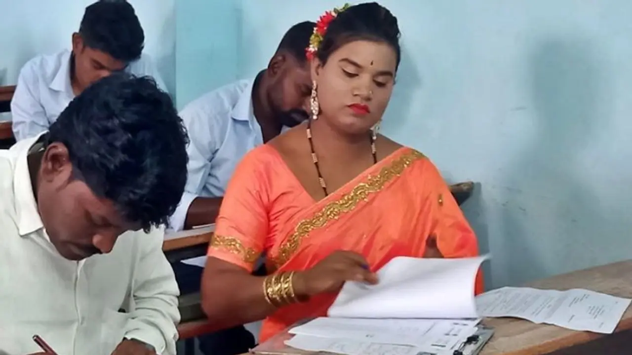 ಕಲಬುರಗಿ: ಎಂಎ ರಾಜ್ಯಶಾಸ್ತ್ರ ಪರೀಕ್ಷೆ ಬರೆದ ಮಂಗಳಮುಖಿ..! ಕಲಬುರಗಿ: ಎಂಎ ರಾಜ್ಯಶಾಸ್ತ್ರ ಪರೀಕ್ಷೆ ಬರೆದ ಮಂಗಳಮುಖಿ..!