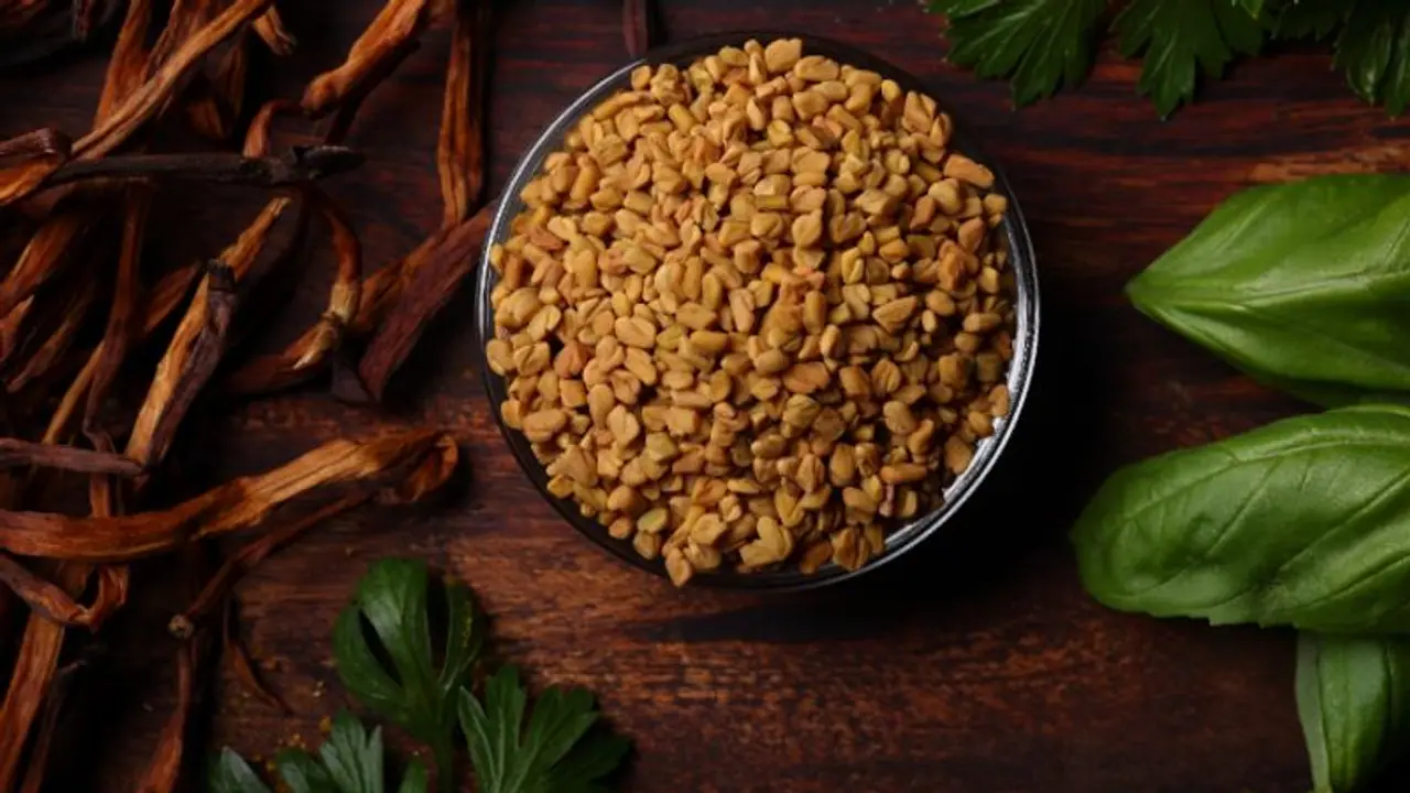 Health Tips: ഈ തണുപ്പത്ത് ഉലുവ കഴിക്കുന്നതു കൊണ്ടുള്ള ആരോഗ്യ ഗുണങ്ങള്... Health Tips: ഈ തണുപ്പത്ത് ഉലുവ കഴിക്കുന്നതു കൊണ്ടുള്ള ആരോഗ്യ ഗുണങ്ങള്...