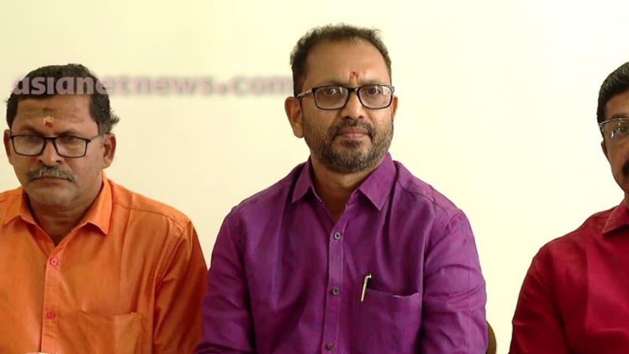 വ്യാജ തിരിച്ചറിയൽ കാർഡുണ്ടാക്കി, വൻ തട്ടിപ്പ് പാലക്കാട്ടെ എംഎൽഎയുടെ അറിവോടെ: യൂത്ത് കോൺഗ്രസിനെതിരെ ബിജെപി വ്യാജ തിരിച്ചറിയൽ കാർഡുണ്ടാക്കി, വൻ തട്ടിപ്പ് പാലക്കാട്ടെ എംഎൽഎയുടെ അറിവോടെ: യൂത്ത് കോൺഗ്രസിനെതിരെ ബിജെപി