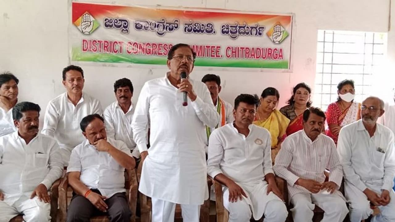 ಗ್ಯಾರಂಟಿ ಯೋಜನೆ ಟೀಕಿಸುವವರಿಗೆ ತಕ್ಕ ಉತ್ತರ ಕೊಡಿ: ಗೃಹ ಸಚಿವ ಪರಮೇಶ್ವರ 