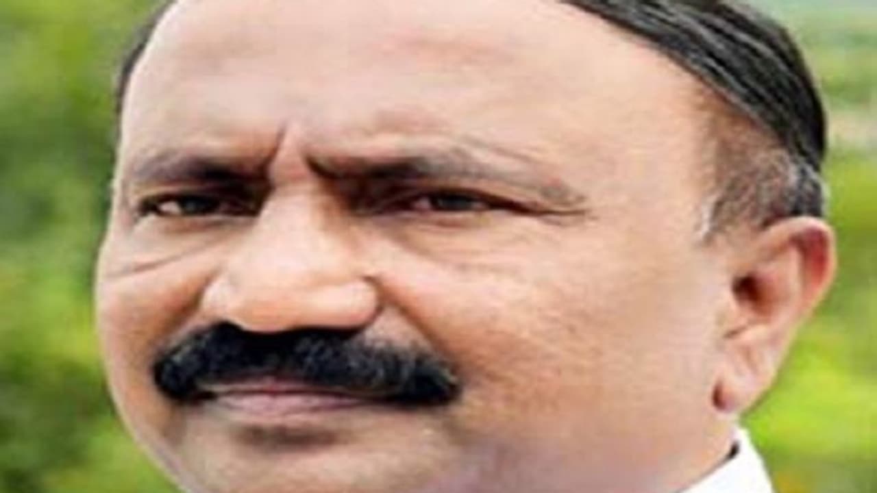 ಅನೈತಿಕ ರಾಜಕಾರಣದ ಅಧ್ಯಾಯಕ್ಕೆ ಮುನ್ನುಡಿ ಬರೆದವರು ಕುಮಾರಸ್ವಾಮಿ: ವೆಂಕಟೇಶ್ ಕಿಡಿ