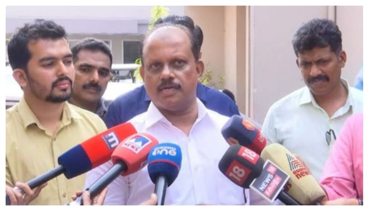 'എനിക്കെതിരെയുള്ള പരാതി രാഷ്ട്രീയ പ്രേരിതം, ആർക്കും പണം നൽകാനില്ല': മന്ത്രി അഹമ്മദ് ദേവർ കോവിൽ