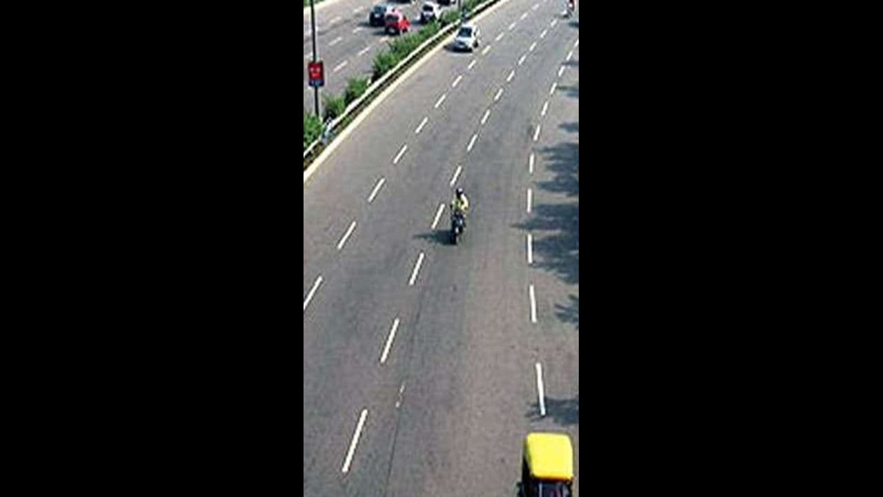 Pune bound lane of Mumbai Pune Expressway to shut for 2 hours today