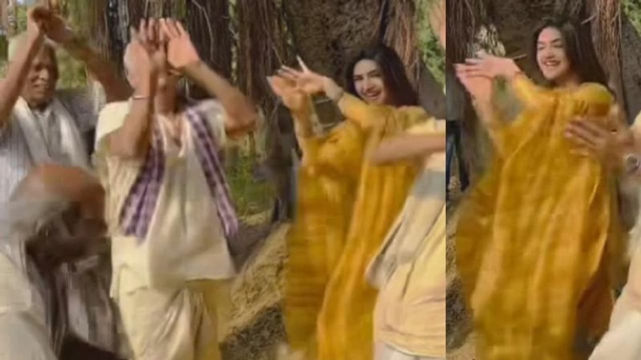 Sreeleela : లీలమ్మ క్రేజ్.. పండు ముసలైనా ఆడాలా.. తాతలతో నాగిని డాన్స్ వేయించిన శ్రీలీలా.!