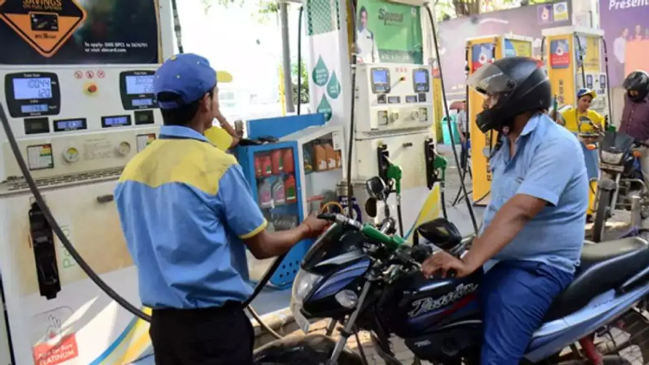 India braces for energy storm as oil imports from Russia plunge to 12 Month low amidst sanctions avalanche