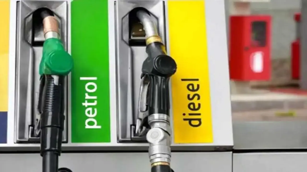 Petrol Diesel Price Today: ಇಂದು ನಿಮ್ಮ ನಗರಗಳಲ್ಲಿ ಪೆಟ್ರೋಲ್, ಡೀಸೆಲ್ ಬೆಲೆ ಹೇಗಿದೆ ನೋಡಿ.. Petrol Diesel Price Today: ಇಂದು ನಿಮ್ಮ ನಗರಗಳಲ್ಲಿ ಪೆಟ್ರೋಲ್, ಡೀಸೆಲ್ ಬೆಲೆ ಹೇಗಿದೆ ನೋಡಿ..