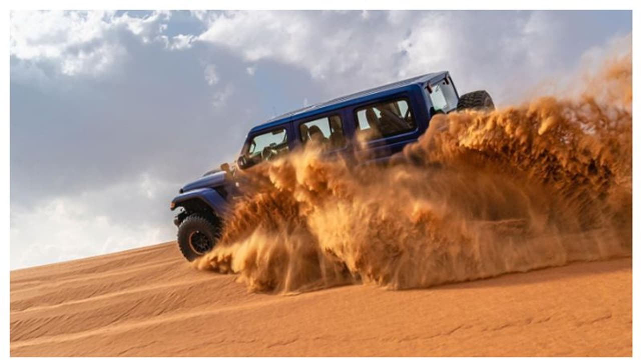 മരുഭൂമിയില്‍ കാറോട്ടത്തിനിടെ അപകടം; പ്രവാസി യുവാവ് മരിച്ചു, പിന്നാലെ പ്രധാന നീക്കവുമായി അധികൃതര്‍