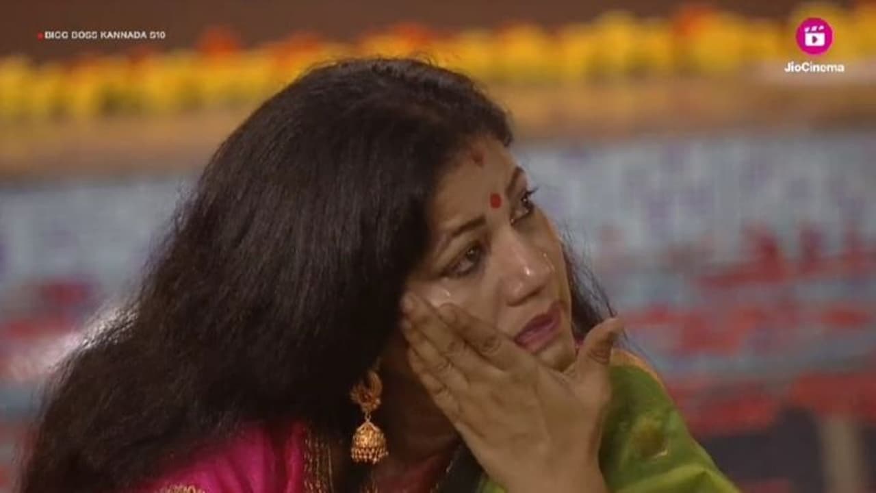 ಮತ್ತೆ 'ನಾನು ಫೇಕ್ ಅಲ್ಲ'ವೆಂದ ಭಾಗ್ಯಶ್ರೀ ರಾವ್, ಹೊರಬಂದಾಯ್ತಲ್ಲ ಬಿಡಿ ಮೇಡಮ್ ಎಂದು ಕಾಲೆಳೆದ ನೆಟ್ಟಿಗರು! ಮತ್ತೆ 'ನಾನು ಫೇಕ್ ಅಲ್ಲ'ವೆಂದ ಭಾಗ್ಯಶ್ರೀ ರಾವ್, ಹೊರಬಂದಾಯ್ತಲ್ಲ ಬಿಡಿ ಮೇಡಮ್ ಎಂದು ಕಾಲೆಳೆದ ನೆಟ್ಟಿಗರು!