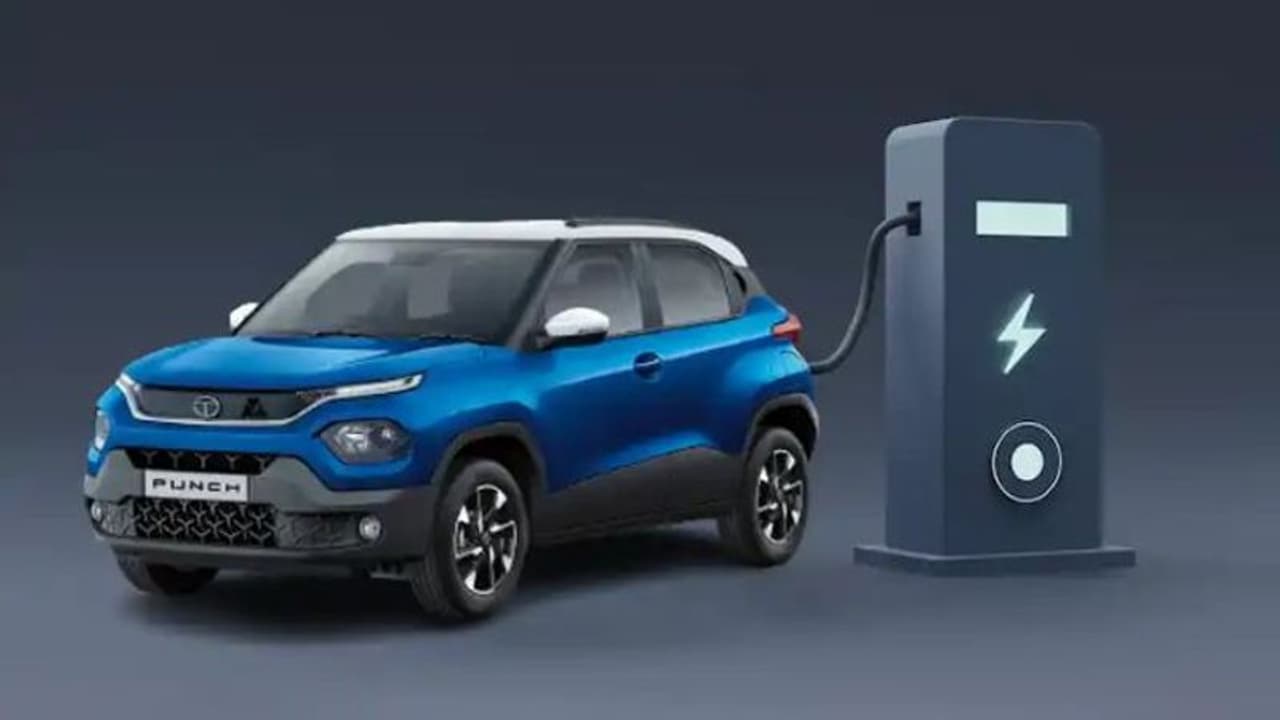 இந்தியாவில் 2024ல் மிகவும் எதிர்பார்க்கப்படும் 5 கார்கள் இதுதான்.. அப்படி என்ன ஸ்பெஷல்? இந்தியாவில் 2024ல் மிகவும் எதிர்பார்க்கப்படும் 5 கார்கள் இதுதான்.. அப்படி என்ன ஸ்பெஷல்?