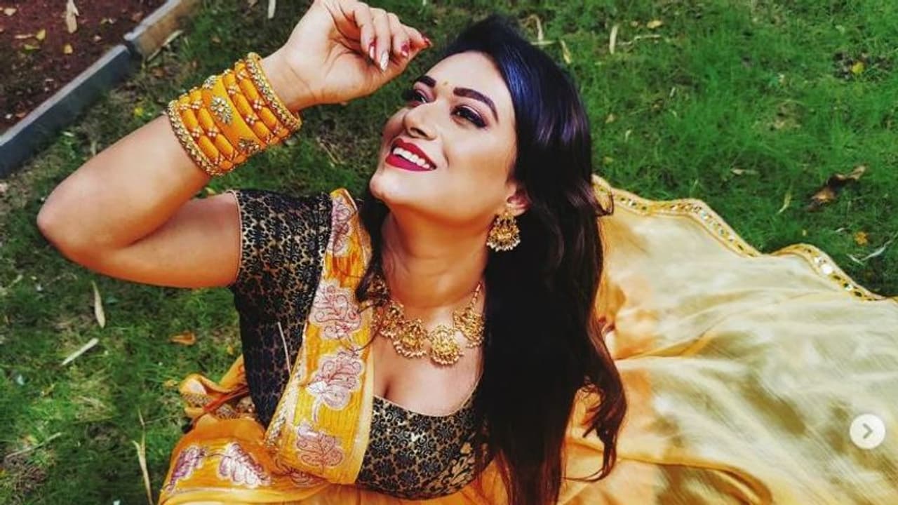 ನಟ ಮೈ ತೋರಿಸಿದರೆ ನಿಮಗೆ ಓಕೆ, ನಟಿ ಮೈ ಕಂಡರೆ ಮಾತ್ರ 'ದೇಹ ಪ್ರದರ್ಶನ'ವೇ; ತನಿಷಾ ಮಾತು ಭಾರೀ ವೈರಲ್! ನಟ ಮೈ ತೋರಿಸಿದರೆ ನಿಮಗೆ ಓಕೆ, ನಟಿ ಮೈ ಕಂಡರೆ ಮಾತ್ರ 'ದೇಹ ಪ್ರದರ್ಶನ'ವೇ; ತನಿಷಾ ಮಾತು ಭಾರೀ ವೈರಲ್!