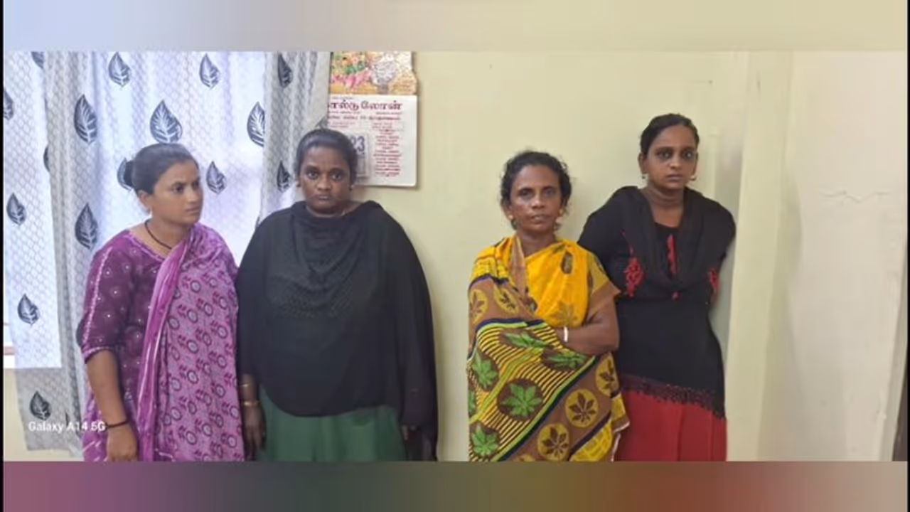 பெற்ற குழந்தையை விலை பேசி விற்ற தாய்; மருத்துவர்களின் குறுக்கு விசாரணையால் சிக்கிய 4 பேர் பெற்ற குழந்தையை விலை பேசி விற்ற தாய்; மருத்துவர்களின் குறுக்கு விசாரணையால் சிக்கிய 4 பேர்