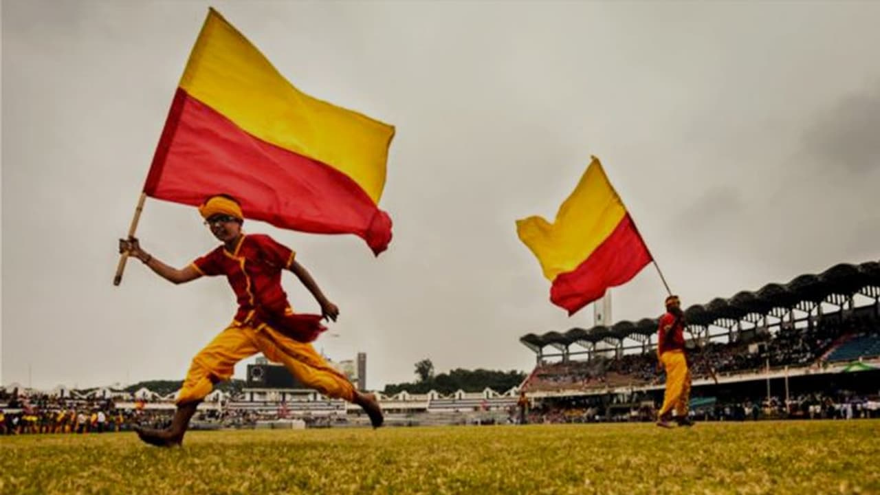 ಕನ್ನಡ ನಾಡಿನ ಇತಿಹಾಸ ಅರಿಯಬೇಕು: ಎನ್.ಸೋಮಶೇಖರ್ ಕನ್ನಡ ನಾಡಿನ ಇತಿಹಾಸ ಅರಿಯಬೇಕು: ಎನ್.ಸೋಮಶೇಖರ್