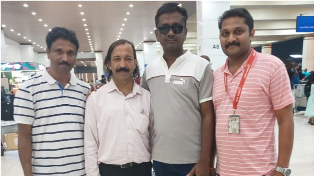 അപസ്മാരം യാത്ര മുടക്കി; ടിക്കറ്റുകൾ മാറിയെടുത്തെങ്കിലും ഫലമുണ്ടായില്ല, മലയാളി എയർപോർട്ടിൽ കുടുങ്ങിയത് ദിവസങ്ങൾ അപസ്മാരം യാത്ര മുടക്കി; ടിക്കറ്റുകൾ മാറിയെടുത്തെങ്കിലും ഫലമുണ്ടായില്ല, മലയാളി എയർപോർട്ടിൽ കുടുങ്ങിയത് ദിവസങ്ങൾ