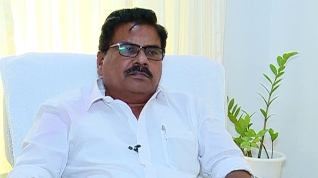 കരുനാഗപ്പള്ളി മുന് എംഎല്എ ആര് രാമചന്ദ്രന് അന്തരിച്ചു കരുനാഗപ്പള്ളി മുന് എംഎല്എ ആര് രാമചന്ദ്രന് അന്തരിച്ചു