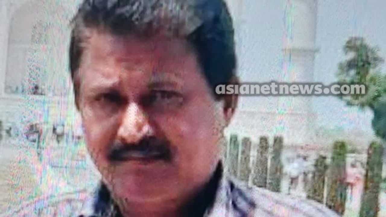 ഇരുചക്ര വാഹനങ്ങൾ കൂട്ടിയിടിച്ച് അപകടം; ഗ്രേഡ് എസ്ഐ ഭുവനചന്ദ്രൻ കൊല്ലപ്പെട്ടു ഇരുചക്ര വാഹനങ്ങൾ കൂട്ടിയിടിച്ച് അപകടം; ഗ്രേഡ് എസ്ഐ ഭുവനചന്ദ്രൻ കൊല്ലപ്പെട്ടു