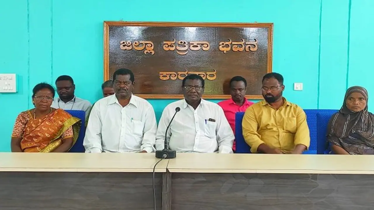 ಕಾಂಗ್ರೆಸ್ ಸರ್ಕಾರದ ಗ್ಯಾರಂಟಿ ಎಫೆಕ್ಟ್: 6 ತಿಂಗಳಿಂದ ಸಿದ್ಧಿ ಸಮುದಾಯಕ್ಕೆ ಸಿಗ್ತಿಲ್ಲ ಪೌಷ್ಠಿಕ ಆಹಾರ..! ಕಾಂಗ್ರೆಸ್ ಸರ್ಕಾರದ ಗ್ಯಾರಂಟಿ ಎಫೆಕ್ಟ್: 6 ತಿಂಗಳಿಂದ ಸಿದ್ಧಿ ಸಮುದಾಯಕ್ಕೆ ಸಿಗ್ತಿಲ್ಲ ಪೌಷ್ಠಿಕ ಆಹಾರ..!