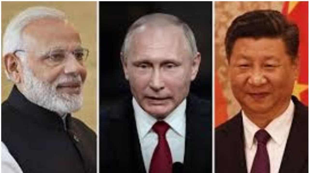 മോദിയുടെ അധ്യക്ഷതയിൽ ജി20 വിർച്ച്വൽ ഉച്ചകോടി; ബ്രിക്സിൽ എത്തിയ ഷി ജിൻ പിങ് പങ്കെടുക്കില്ല, പുടിൻ എത്തിയേക്കും മോദിയുടെ അധ്യക്ഷതയിൽ ജി20 വിർച്ച്വൽ ഉച്ചകോടി; ബ്രിക്സിൽ എത്തിയ ഷി ജിൻ പിങ് പങ്കെടുക്കില്ല, പുടിൻ എത്തിയേക്കും