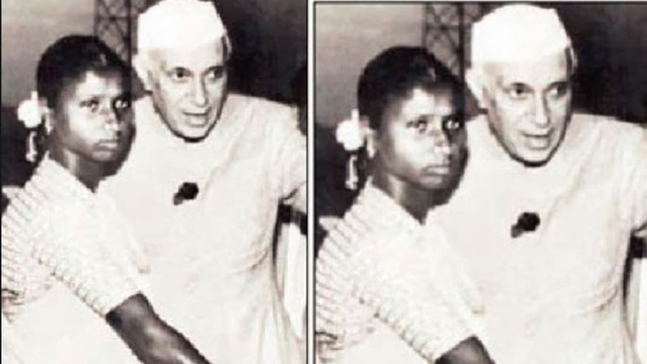 ನೆಹರು ಆದಿವಾಸಿ ಪತ್ನಿ ಬುಧನಿ ವಿಧಿವಶ: 1959ರಲ್ಲಿ ಬುಧನಿಗೆ ಮಾಲೆ ಹಾಕಿದ್ದ ಪಂಡಿತ್ ನೆಹರು ನೆಹರು ಆದಿವಾಸಿ ಪತ್ನಿ ಬುಧನಿ ವಿಧಿವಶ: 1959ರಲ್ಲಿ ಬುಧನಿಗೆ ಮಾಲೆ ಹಾಕಿದ್ದ ಪಂಡಿತ್ ನೆಹರು