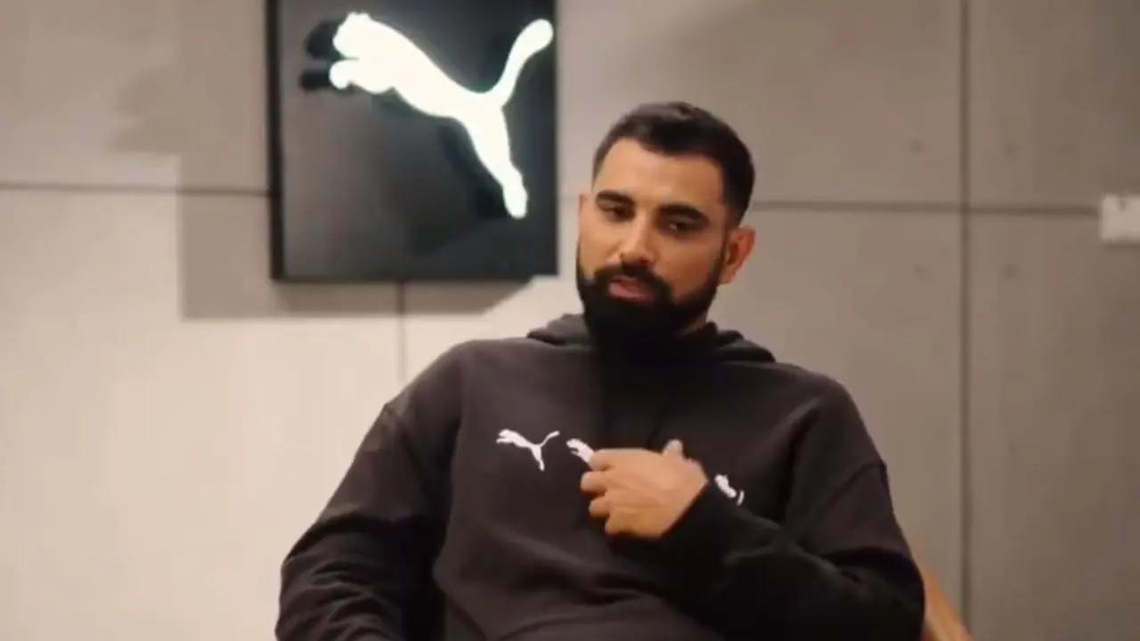 ಇನ್ನಾದ್ರೂ ಸುಧಾರಿಸಿಕೊಳ್ಳಿ, ಭ್ರಮೆಯಿಂದ ಹೊರಬನ್ನಿ; ಪಾಕಿಗಳ ಟೀಕೆಗೆ ಮೊಹಮ್ಮದ್ ಶಮಿ ಖಡಕ್ ಉತ್ತರ! ಇನ್ನಾದ್ರೂ ಸುಧಾರಿಸಿಕೊಳ್ಳಿ, ಭ್ರಮೆಯಿಂದ ಹೊರಬನ್ನಿ; ಪಾಕಿಗಳ ಟೀಕೆಗೆ ಮೊಹಮ್ಮದ್ ಶಮಿ ಖಡಕ್ ಉತ್ತರ!