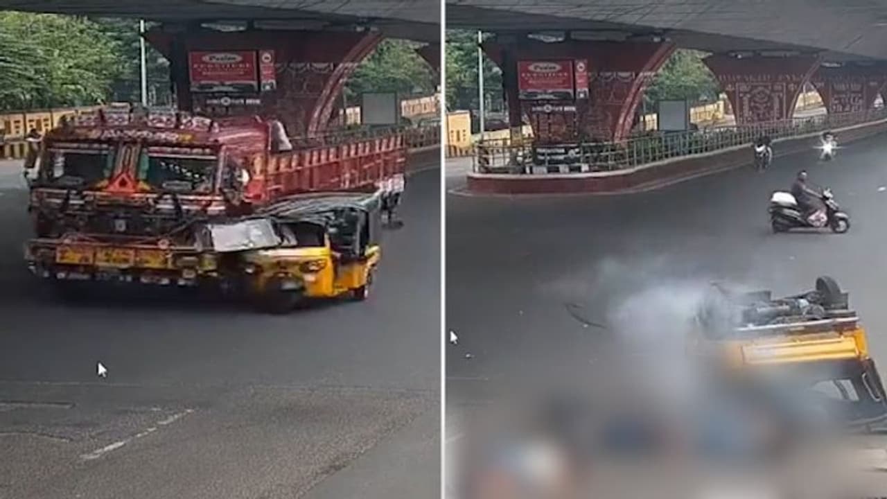 Caught on camera: Eight students injured as auto rickshaw collides with lorry in Visakhapatnam (WATCH) Caught on camera: Eight students injured as auto rickshaw collides with lorry in Visakhapatnam (WATCH)