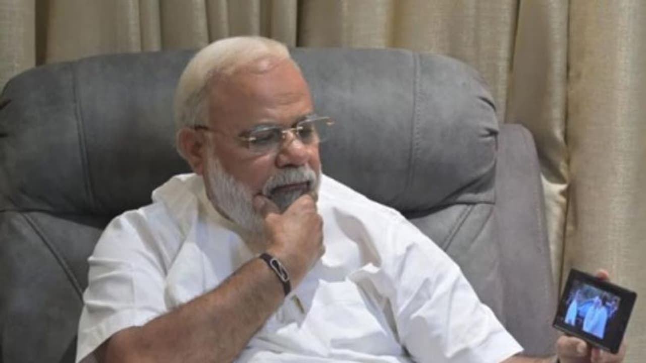 பிரதமர் மோடி தொடர்பான டீப் ஃபேக் வீடியோ யாருடையது? உடைந்தது ரகசியம்!! பிரதமர் மோடி தொடர்பான டீப் ஃபேக் வீடியோ யாருடையது? உடைந்தது ரகசியம்!!