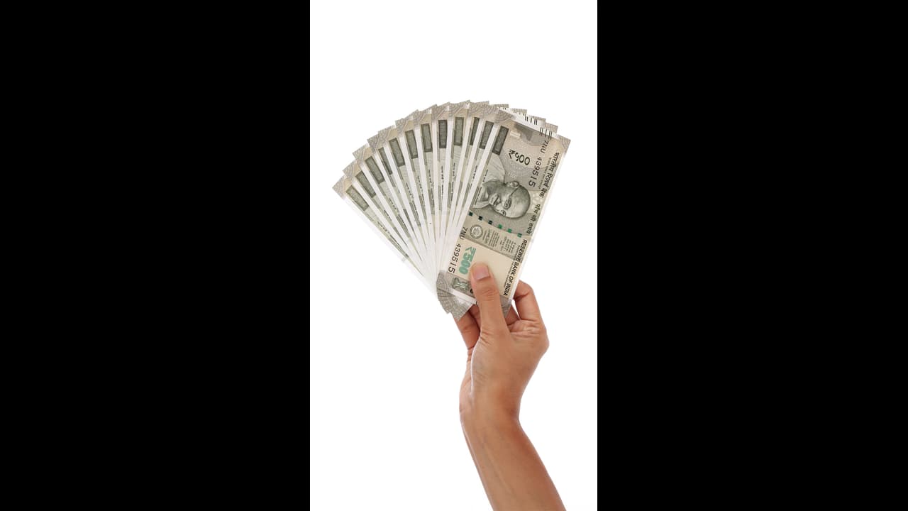 2023 టాప్ IPOs: ఈ ఏడాది పెట్టుబడిదారులకు అదృష్టం తలుపు తట్టిన IPO ఎదో తెలుసా? 2023 టాప్ IPOs: ఈ ఏడాది పెట్టుబడిదారులకు అదృష్టం తలుపు తట్టిన IPO ఎదో తెలుసా?