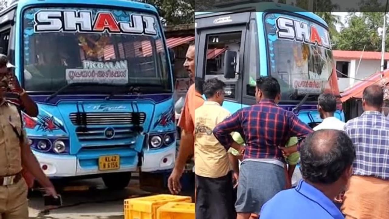 ബസ് നിയന്ത്രണം വിട്ട് പുഴയിലേക്ക്,ഹാർബറിലേക്ക് ഇടിച്ചുകയറ്റി ഡ്രൈവ‌ർ, തൊഴിലാളികൾ രക്ഷപ്പെട്ടത് തലനാരിഴയ്ക്ക്!