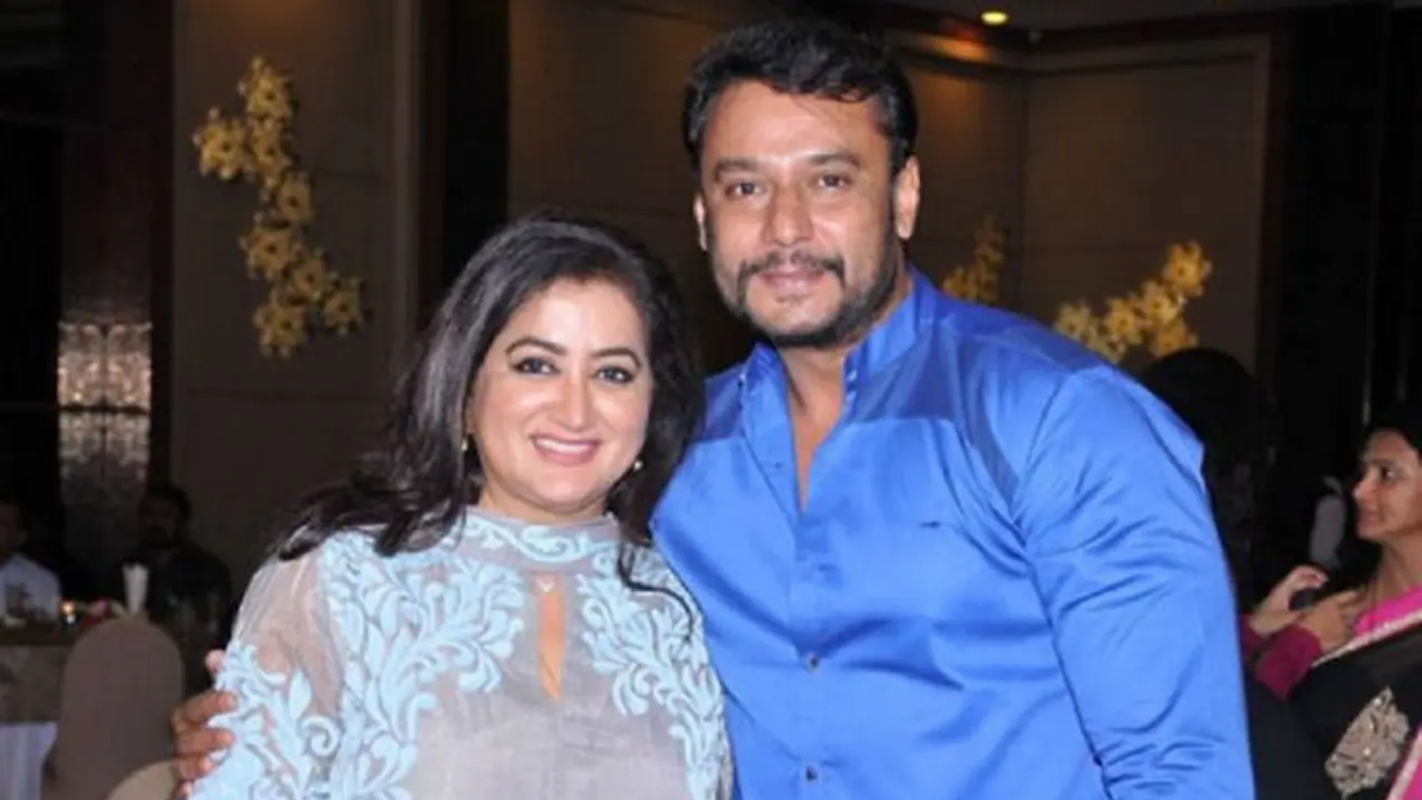 'ദര്‍ശന്‍ നല്ലവന്‍ സഹായി, അങ്ങനെ ചെയ്യില്ല' : ആരോപണങ്ങൾ വിശ്വസിക്കാൻ തനിക്ക് ബുദ്ധിമുട്ടാണെന്ന് സുമലത