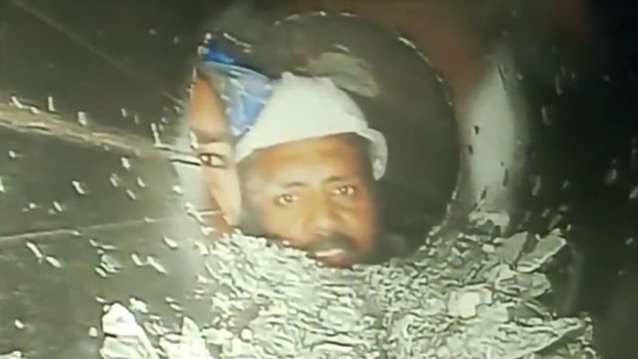 Silkyara tunnel rescue operation in last stage; Rescuers draw closer to 41 trapped workers