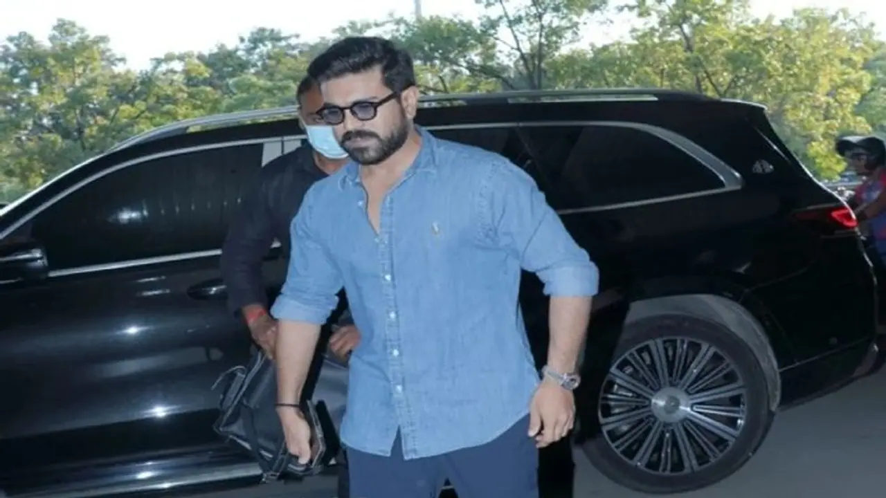 Ram Charan: మైసూర్ బయలుదేరిన మెగా పవర్ స్టార్... నాన్ స్టాప్ గా ప్లాన్ చేసుకున్న రామ్ చరణ్, 