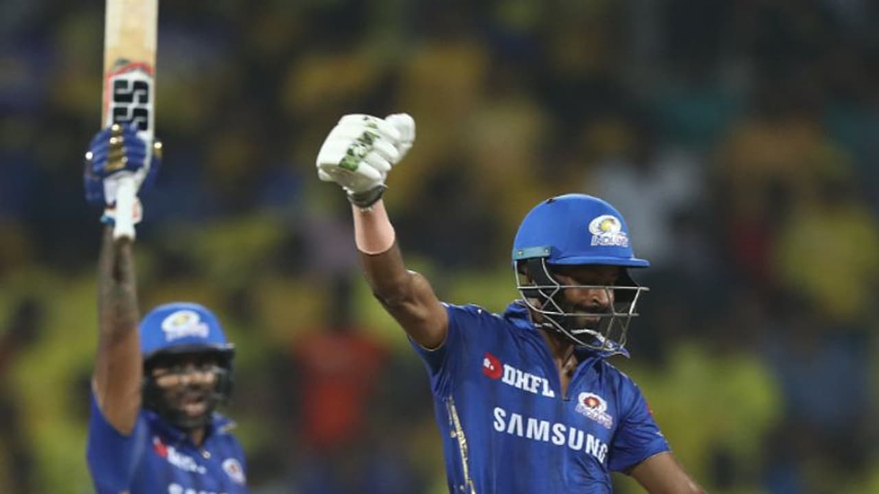 തിരികെ തട്ടകത്തിലേക്ക്, ഹാര്ദിക് പാണ്ഡ്യ മുംബൈ ഇന്ത്യന്സിലേക്ക് മടങ്ങും? ഒരുങ്ങുന്നത് വന് സര്പ്രൈസുകള് തിരികെ തട്ടകത്തിലേക്ക്, ഹാര്ദിക് പാണ്ഡ്യ മുംബൈ ഇന്ത്യന്സിലേക്ക് മടങ്ങും? ഒരുങ്ങുന്നത് വന് സര്പ്രൈസുകള്