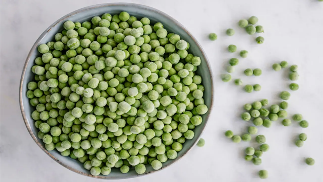 Frozen Peas Side Frozen Peas Side