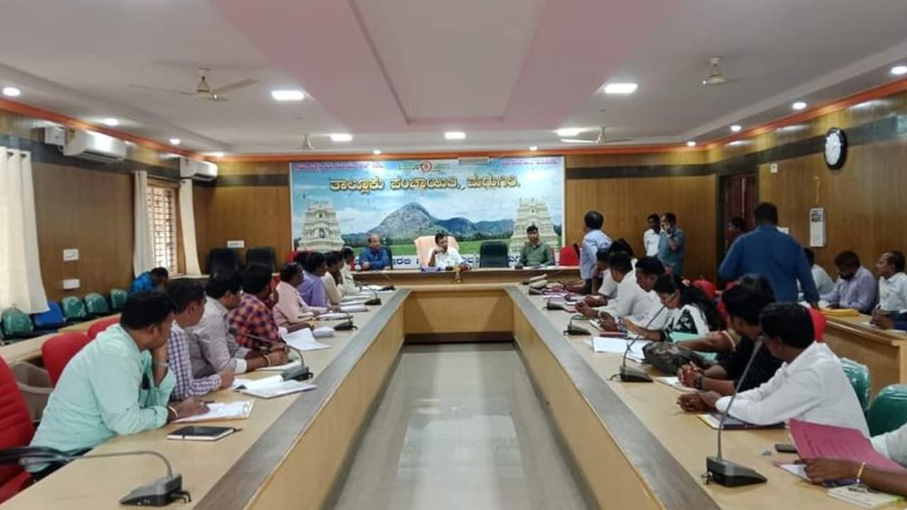  ಕಲ್ಲುಗಣಿಗಾರಿಕೆ ಮುಚ್ಚಿಸಲು ಕೆ.ಎನ್‌.ರಾಜಣ್ಣ ಸಲಹೆ