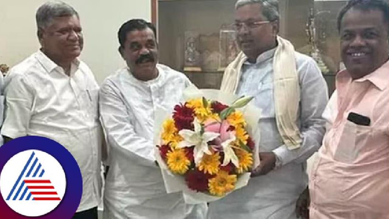 ಕಾಂಗ್ರೆಸ್ ಸೇರಿದ್ದ ಚಿಕ್ಕನಗೌಡರ್ ವಾಪಸ್ ಬಿಜೆಪಿಗೆ? ವಿಜಯೇಂದ್ರ ಜೊತೆ ನಡೆದ ಚರ್ಚೆ ಏನು? ಕಾಂಗ್ರೆಸ್ ಸೇರಿದ್ದ ಚಿಕ್ಕನಗೌಡರ್ ವಾಪಸ್ ಬಿಜೆಪಿಗೆ? ವಿಜಯೇಂದ್ರ ಜೊತೆ ನಡೆದ ಚರ್ಚೆ ಏನು?