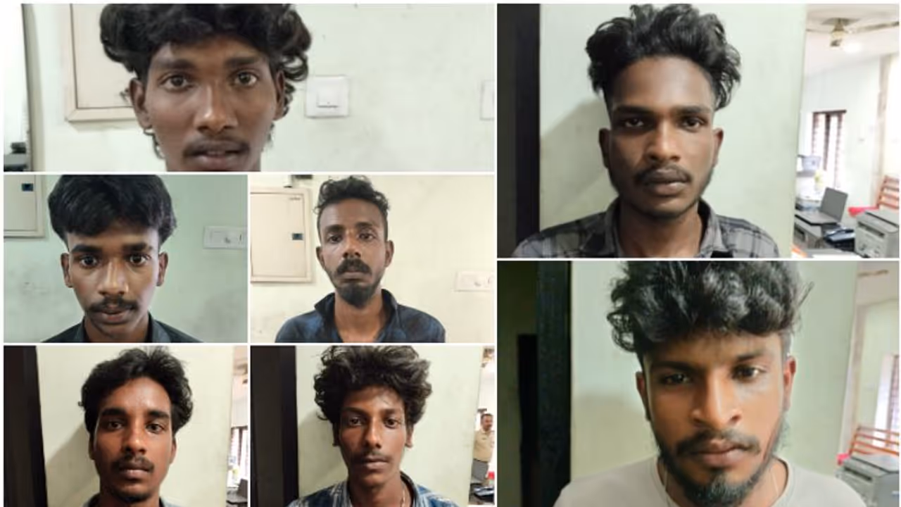 'ചായ കൊടുത്തില്ല', ഹോട്ടലിനും വീടിനും നേരെ ബോംബേറ്; 17കാരനടക്കം എട്ടുപേര് പിടിയില് 'ചായ കൊടുത്തില്ല', ഹോട്ടലിനും വീടിനും നേരെ ബോംബേറ്; 17കാരനടക്കം എട്ടുപേര് പിടിയില്