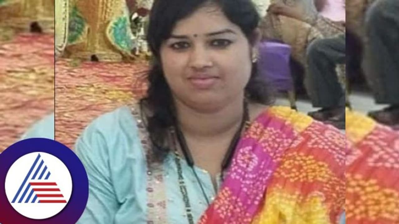 ಹಾಸನ ಜಿಲ್ಲಾಧಿಕಾರಿ ಕಚೇರಿ ಎಸ್ಡಿಸಿ ಸುಚಿತ್ರಾ ನೇಣುಬಿಗಿದು ಆತ್ಮಹತ್ಯೆ! ಹಾಸನ ಜಿಲ್ಲಾಧಿಕಾರಿ ಕಚೇರಿ ಎಸ್ಡಿಸಿ ಸುಚಿತ್ರಾ ನೇಣುಬಿಗಿದು ಆತ್ಮಹತ್ಯೆ!