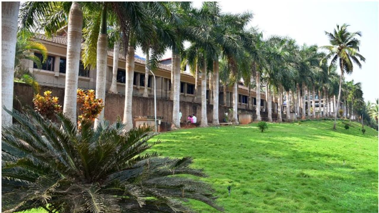 'ഗുരുതര രോഗങ്ങള്, വൻ ചികിത്സാ ചെലവ്'; ആറ് കുട്ടികള്ക്ക് സൗജന്യ ചികിത്സയുമായി സര്ക്കാര് 'ഗുരുതര രോഗങ്ങള്, വൻ ചികിത്സാ ചെലവ്'; ആറ് കുട്ടികള്ക്ക് സൗജന്യ ചികിത്സയുമായി സര്ക്കാര്