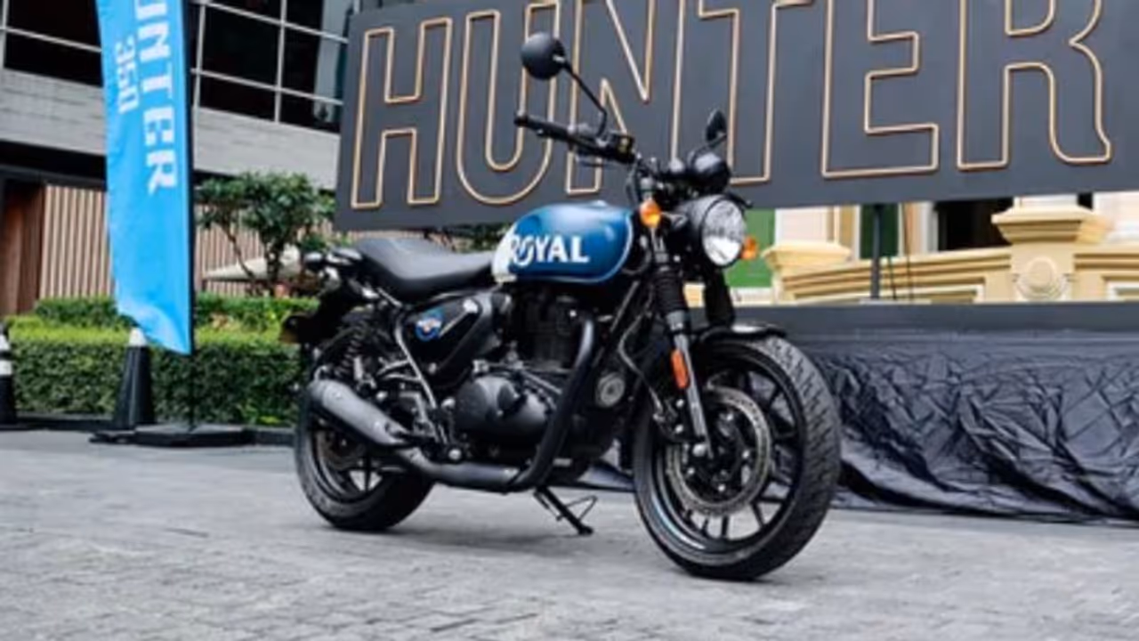 ഹണ്ടർ വിൽപ്പനയിൽ റോയൽ എൻഫീൽഡ് പോലും അത്ഭുതപ്പെട്ടു ഹണ്ടർ വിൽപ്പനയിൽ റോയൽ എൻഫീൽഡ് പോലും അത്ഭുതപ്പെട്ടു