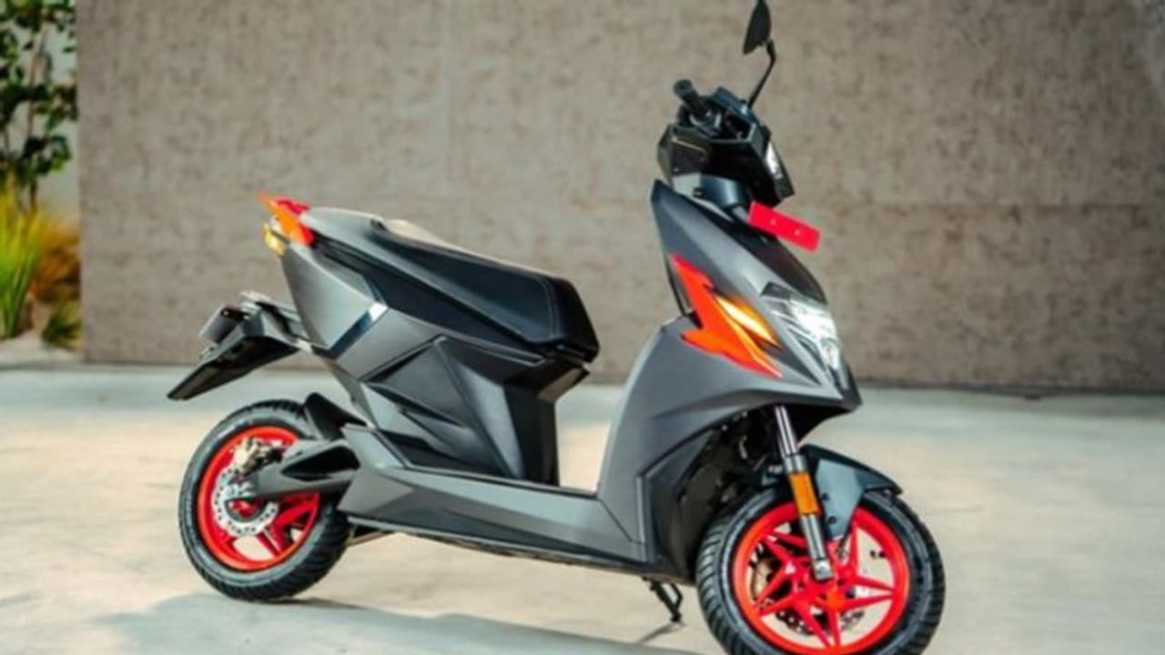 സിമ്പിൾ ഡോട്ട് വൺ ഇ സ്കൂട്ടർ ഉടനെത്തും, വില ഒരുലക്ഷത്തിൽ താഴെ സിമ്പിൾ ഡോട്ട് വൺ ഇ സ്കൂട്ടർ ഉടനെത്തും, വില ഒരുലക്ഷത്തിൽ താഴെ