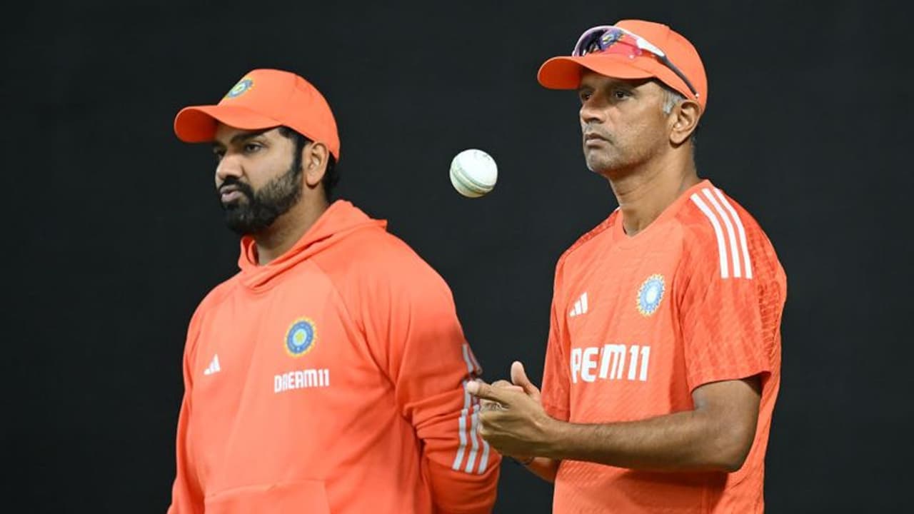'Haven't signed anything yet': Head coach Rahul Dravid on contract duration with Team India (WATCH) 'Haven't signed anything yet': Head coach Rahul Dravid on contract duration with Team India (WATCH)