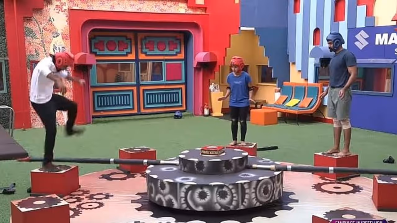 స్టార్ట్ అయిన ఫినాలే రేస్, నన్ను పంపించేయండి... ఆడియన్స్ ను వేడుకున్న శివాజీ స్టార్ట్ అయిన ఫినాలే రేస్, నన్ను పంపించేయండి... ఆడియన్స్ ను వేడుకున్న శివాజీ