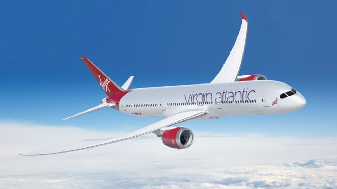 విమానం టాయిలెట్లోనే 100 నిమిషాల పాటు ప్రయాణీకుడు: ఎందుకో తెలుసా? విమానం టాయిలెట్లోనే 100 నిమిషాల పాటు ప్రయాణీకుడు: ఎందుకో తెలుసా?