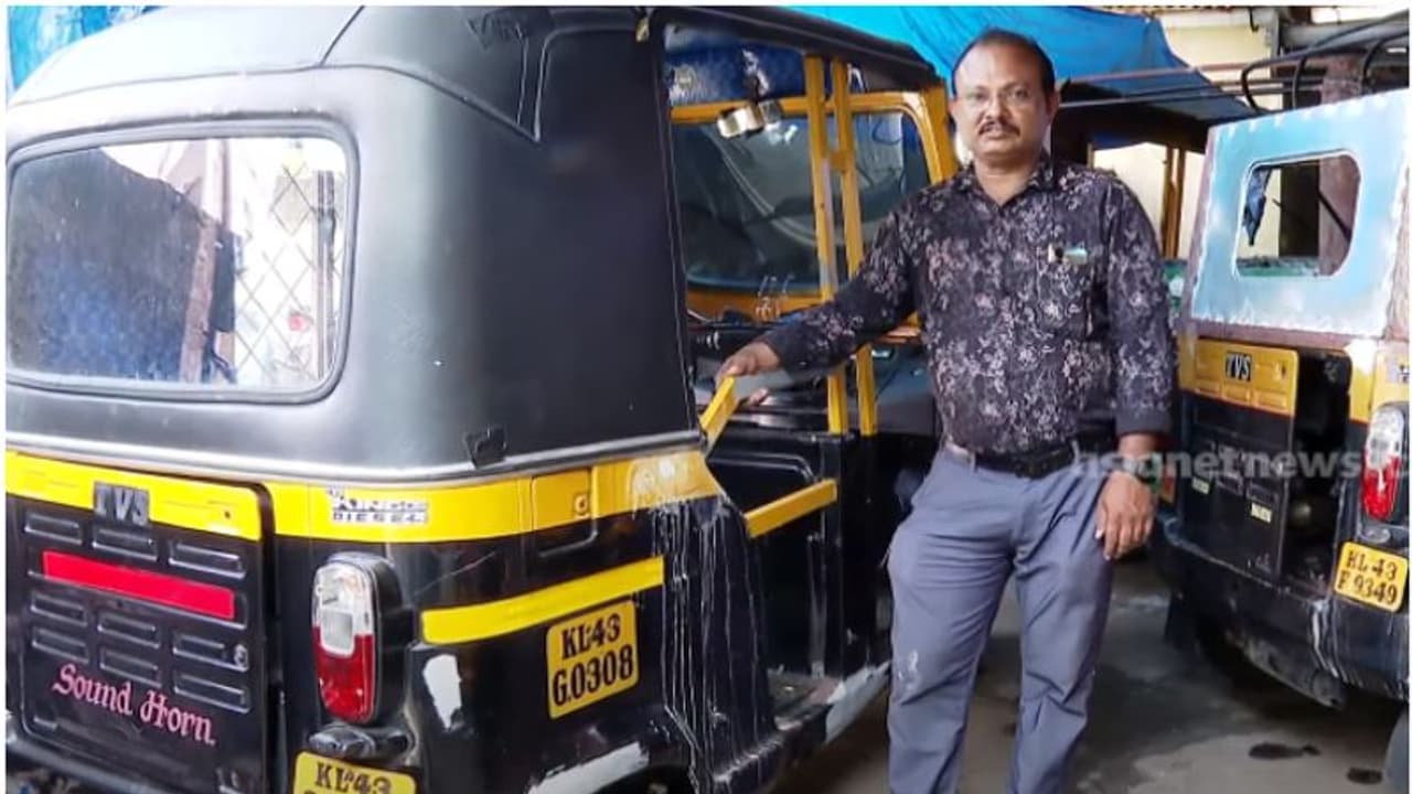 മട്ടാഞ്ചേരിയിലെ വർക്ക് ഷോപ്പിൽ കിടന്ന ഓട്ടോയ്ക്ക് മലപ്പുറത്തെ പൊലീസ് വക ഫൈൻ!