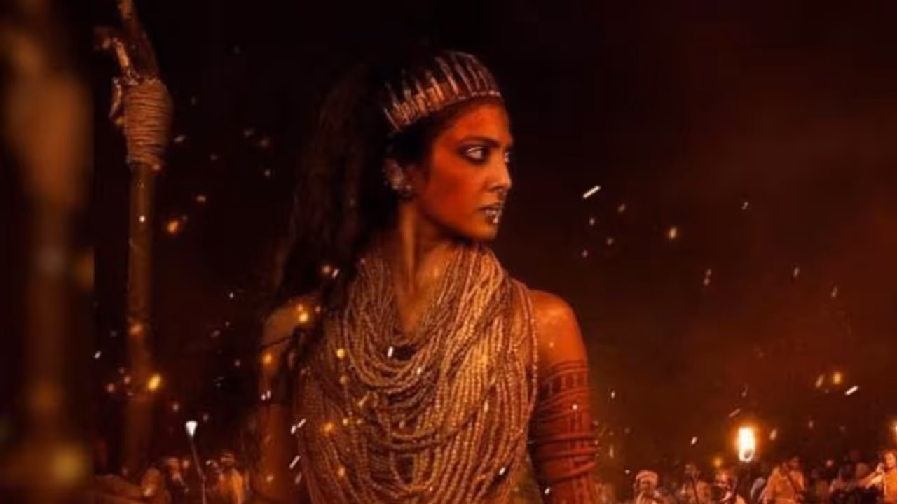 തങ്കലാന്റെ ആവേശത്തില് മാളവികയും, ഇതാ ചിത്രത്തിന്റെ പുതിയ അപ്ഡേറ്റ് തങ്കലാന്റെ ആവേശത്തില് മാളവികയും, ഇതാ ചിത്രത്തിന്റെ പുതിയ അപ്ഡേറ്റ്